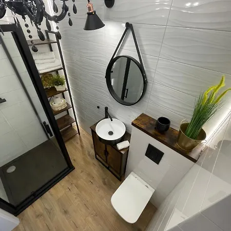 32 Nowa Wiejska Mazury Garbate オレツコ