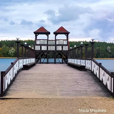 32 Nowa Wiejska Mazury Garbate アパート