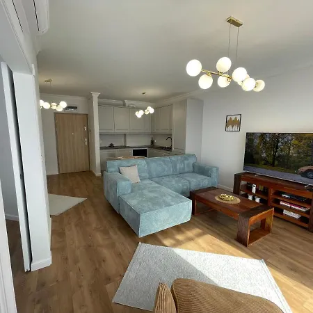 32 Nowa Wiejska Mazury Garbate オレツコ